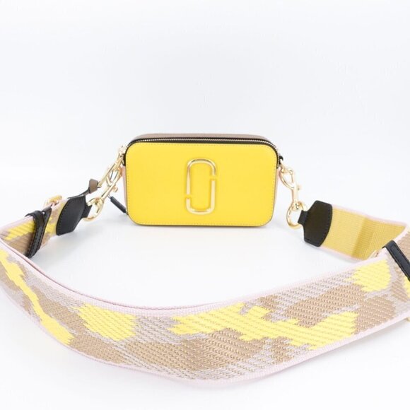Marc Jacobs Snapshot Camera Bag in Saffiano Leather Yellow OS - Picture 3 of 13
